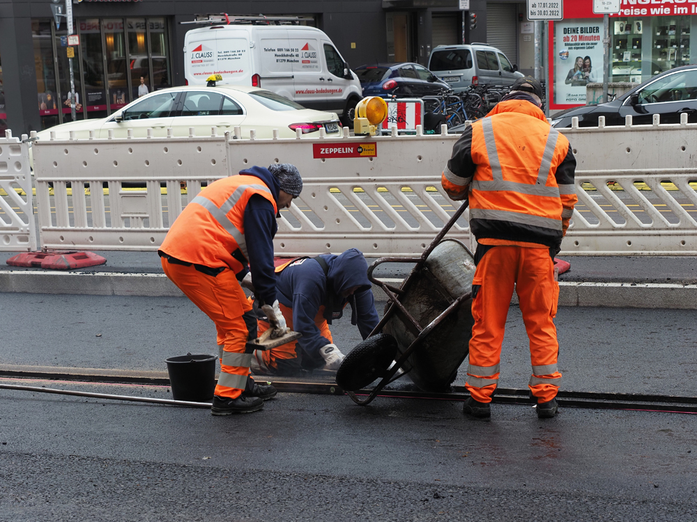 Strassenbahn 2.jpg