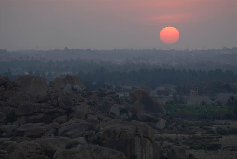 Sunset in Hampi (Karnataka)