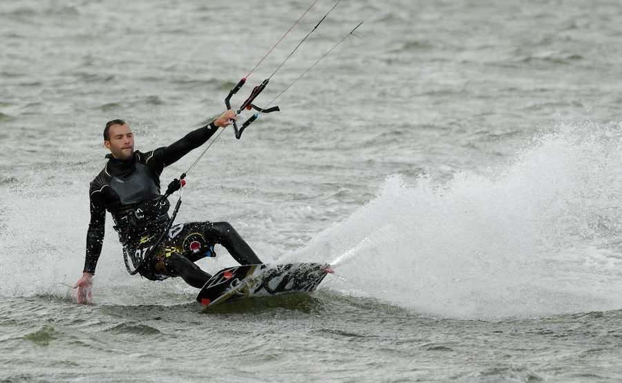 Surfer 132 3