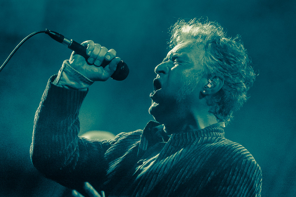 Sven Komp, Sänger der "Still Collins" am 09.03.2014 in Koblenz im Café Hahn