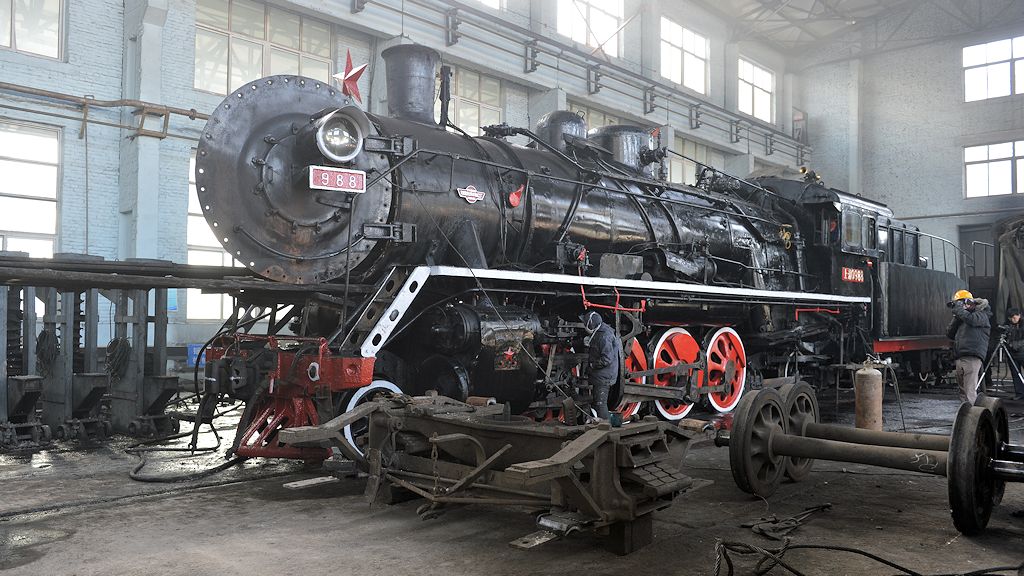 SY0988 wird herausgeputzt
3326