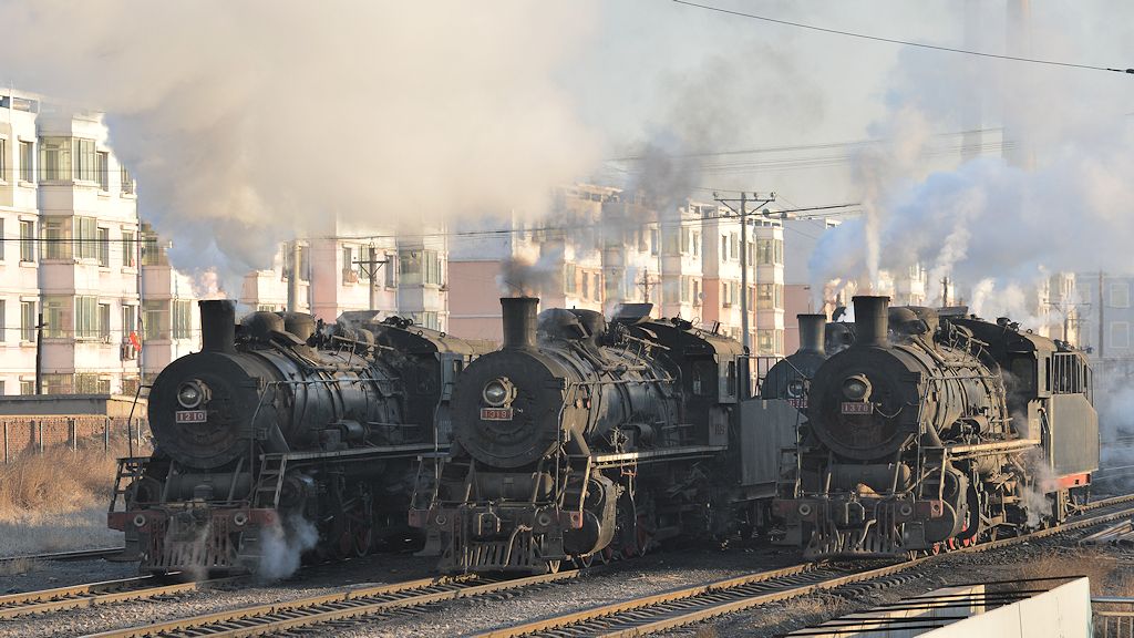 SY1210 SY1319 SY1359 SY1378
am Stabling Point in Fuxin
3165