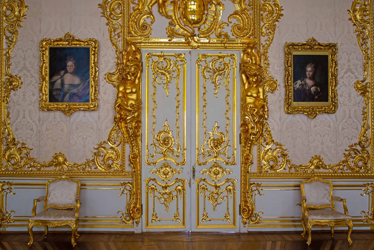 Tür im Katharinenpalast.jpg