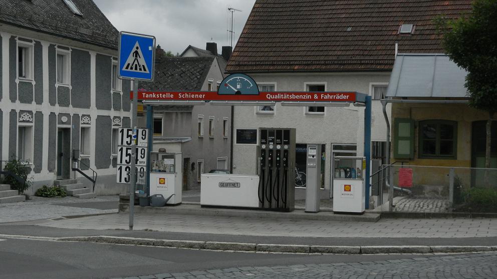 Tankstelle