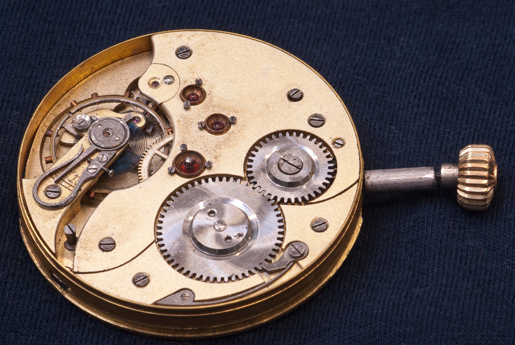 Taschenuhr hinten 03