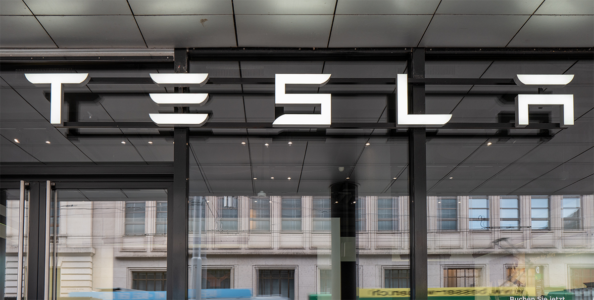 Tesla.jpg