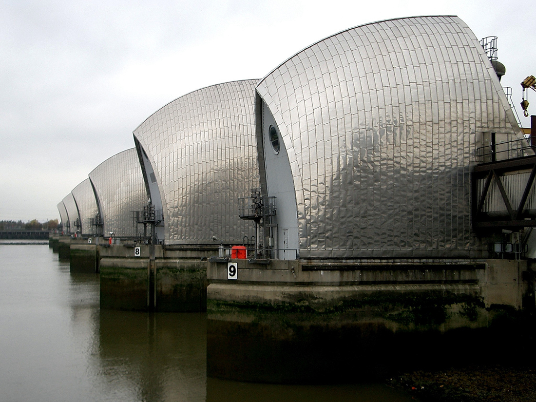 Thames Barrier South.jpg