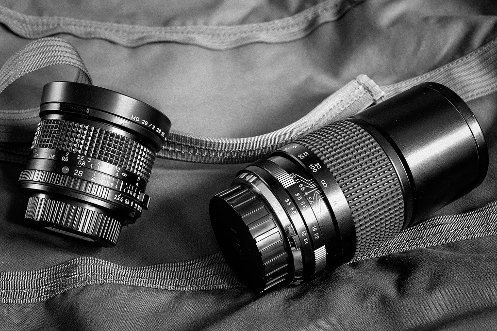 Tokina / Minolta