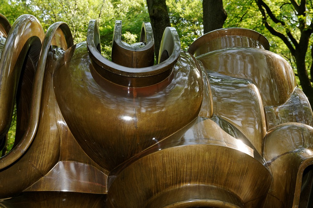 Tony Cragg20110430  Skulpturenpark Waldfrieden Wpt  0031 DxO