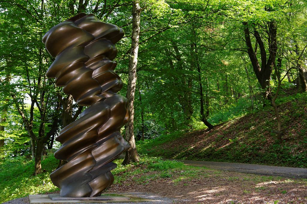 Tony Cragg20110430  Skulpturenpark Waldfrieden Wpt  0152 DxO