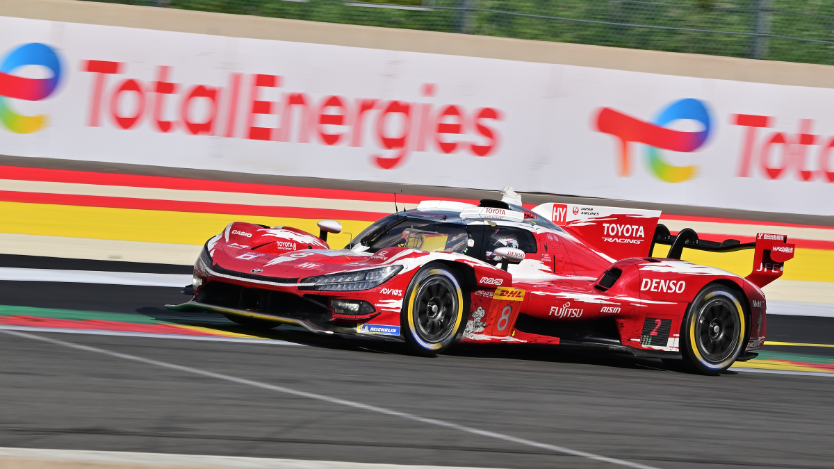 Toyota TR010 HYBRID