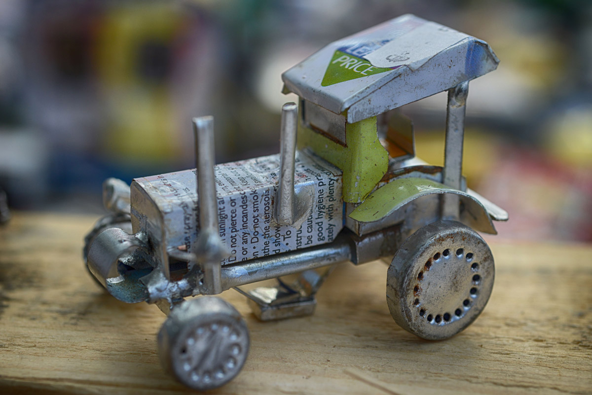 traktor aus blechdose