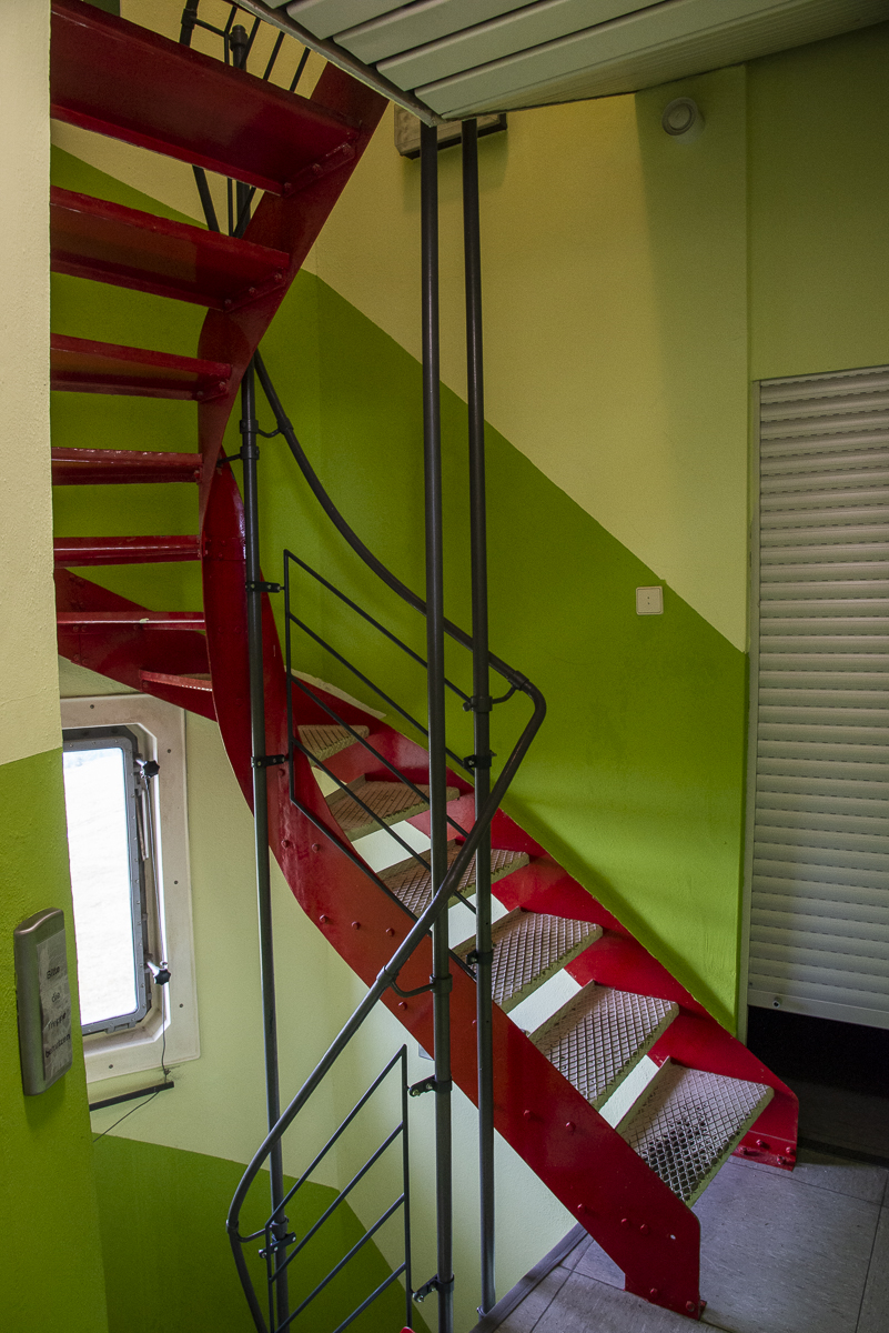 Treppe Feldbergturm.jpg