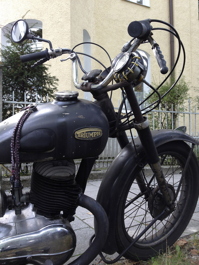 Triumph 1
