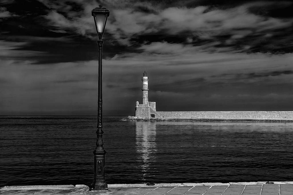 TS6 2918 DxO k Chania Lighthouse DxO k v