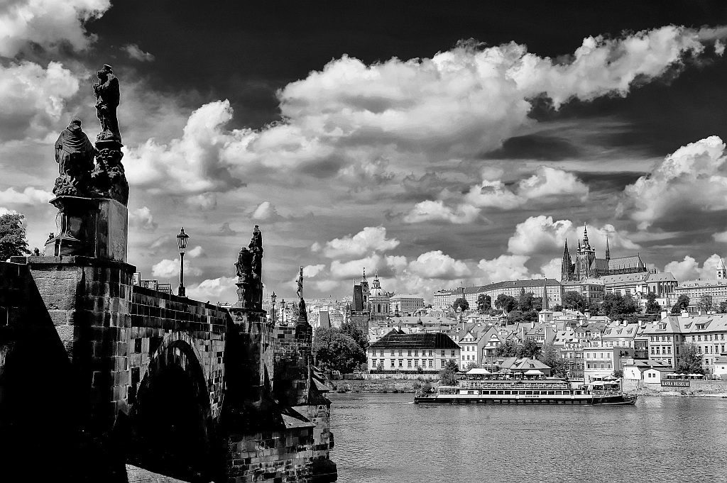 TS7 Prag 034 DxO v