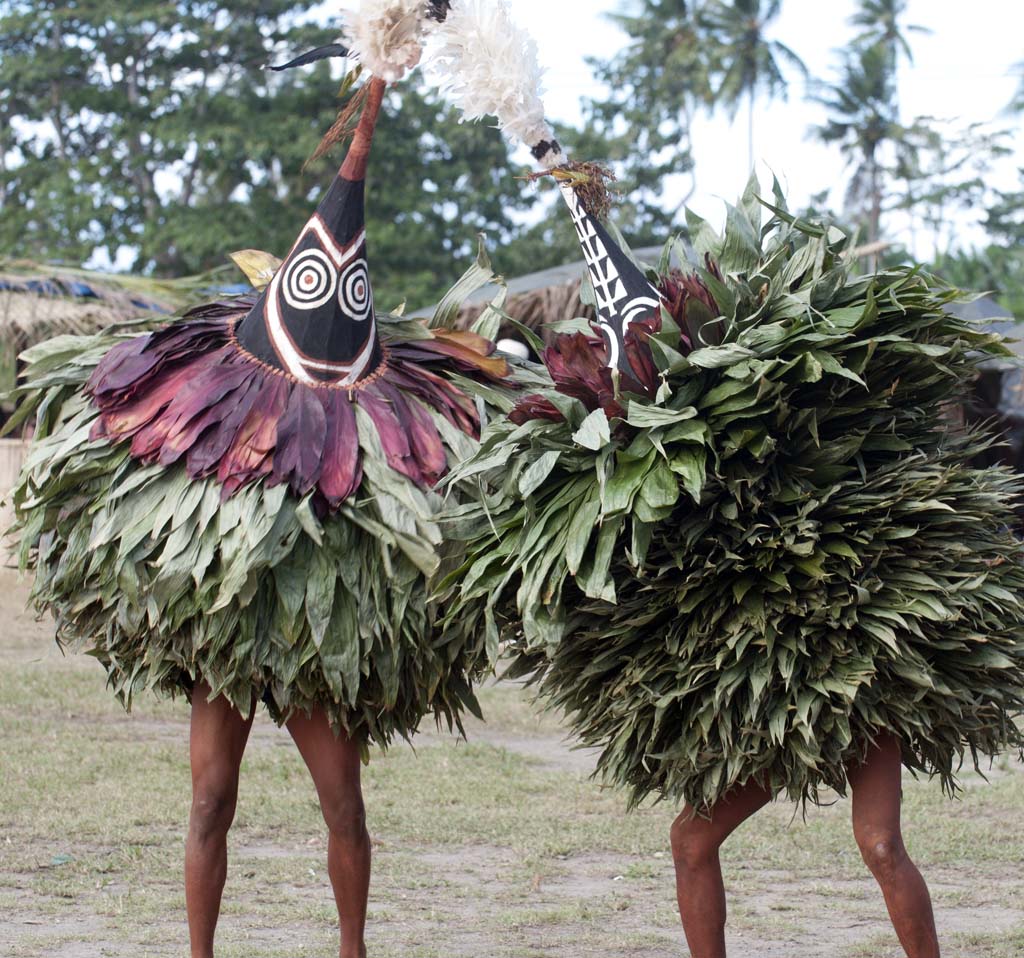 Tubuans auf dem National Mask Festival in Kokopo - Neu Britannien