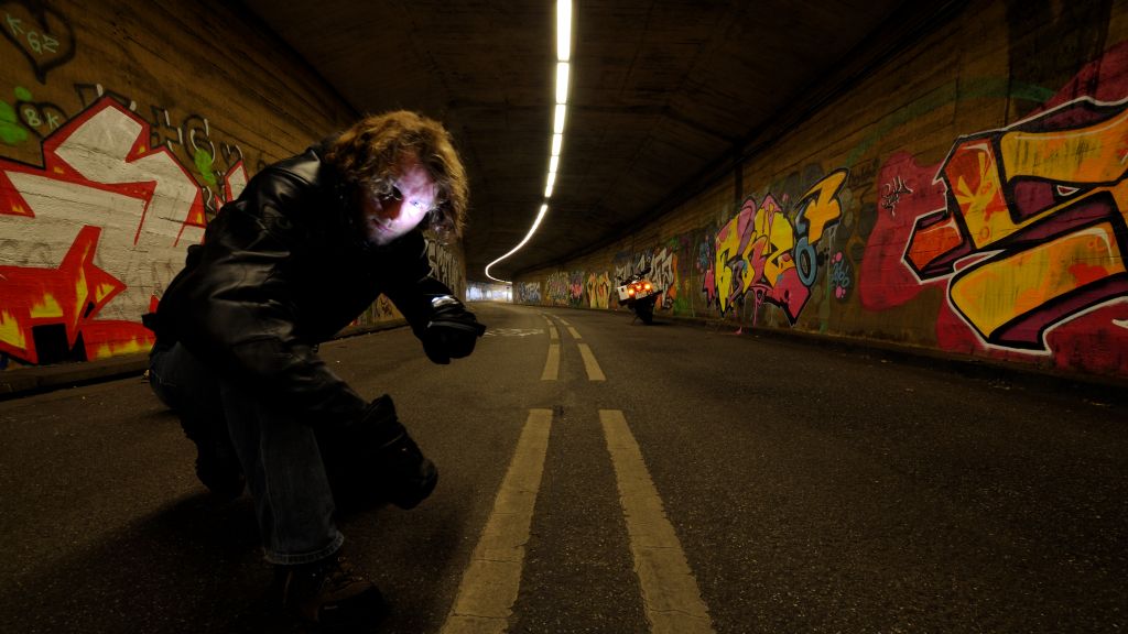 tunnel 01