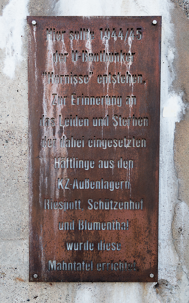 U-Boot Bunker Hornisse.jpg
