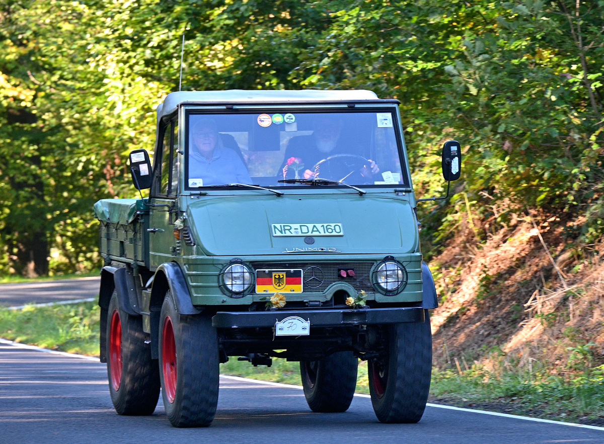 Unimog.JPG