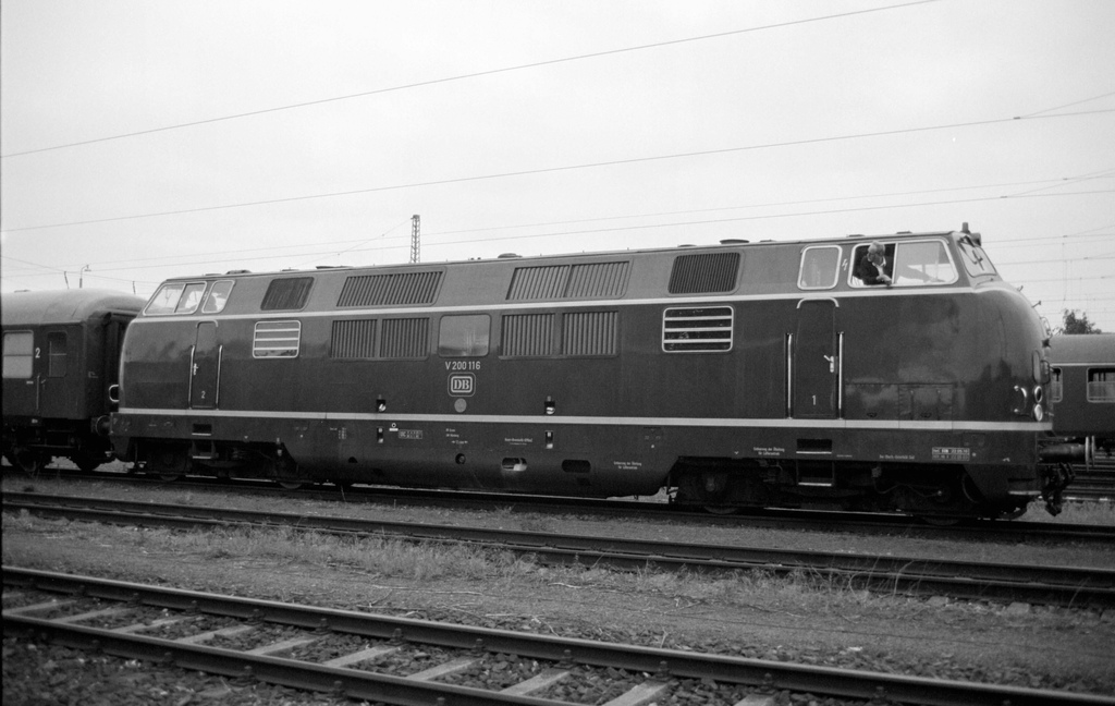 V200 116