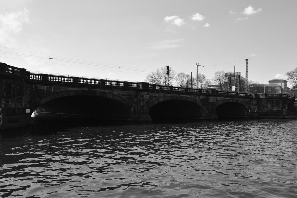 Verbindung Binnenalster mit Außenalster