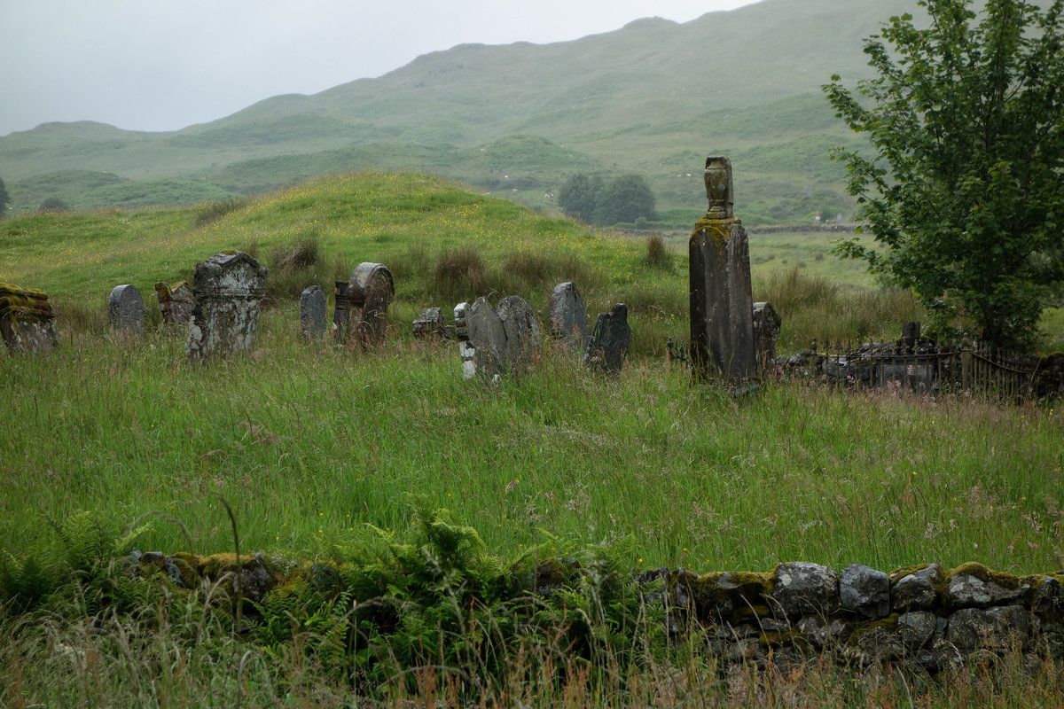 Verlassener Schottischer Friedhof.jpg