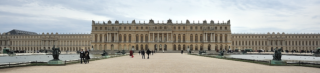 Versailles von hinten