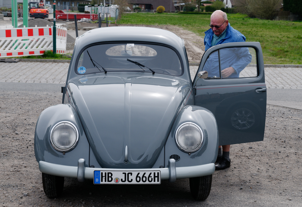 VW Käfer HB Front.jpg