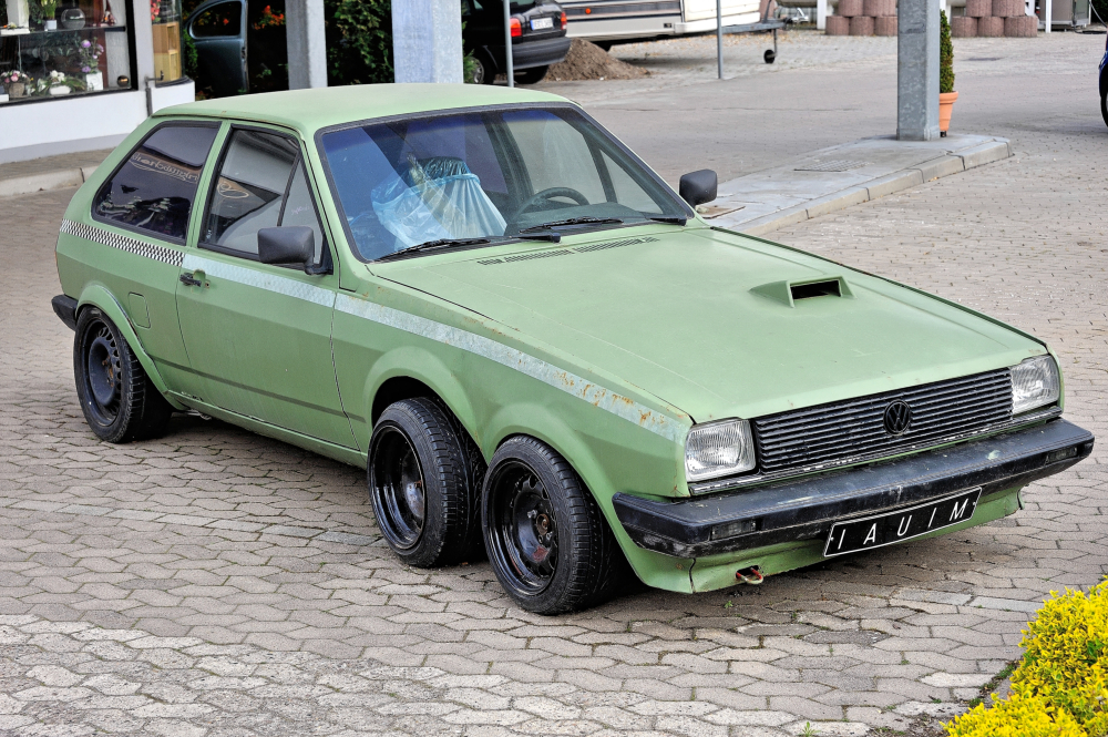 VW Polo 3-Achs 2.jpg