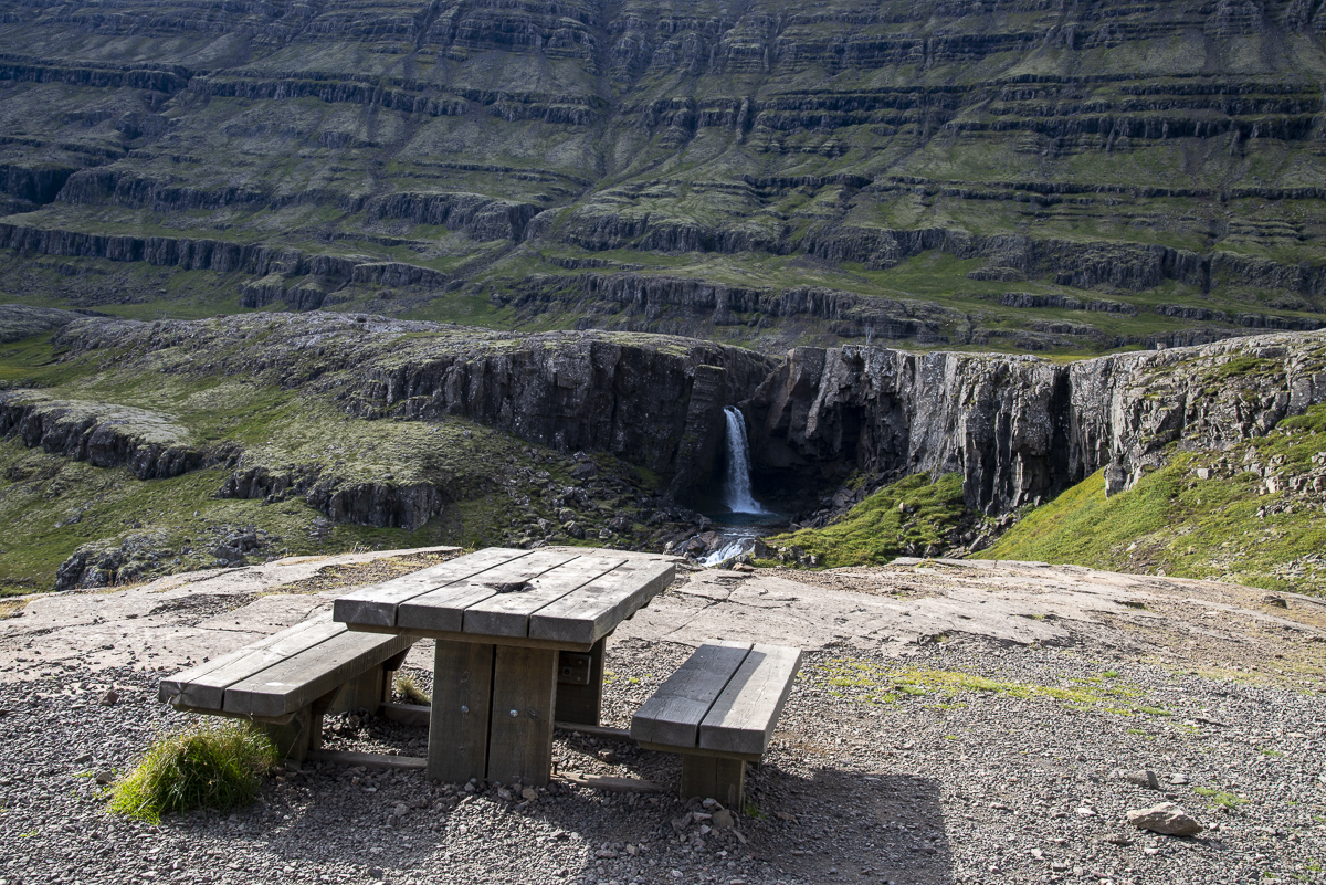 Wasserfallrastplatz.jpg
