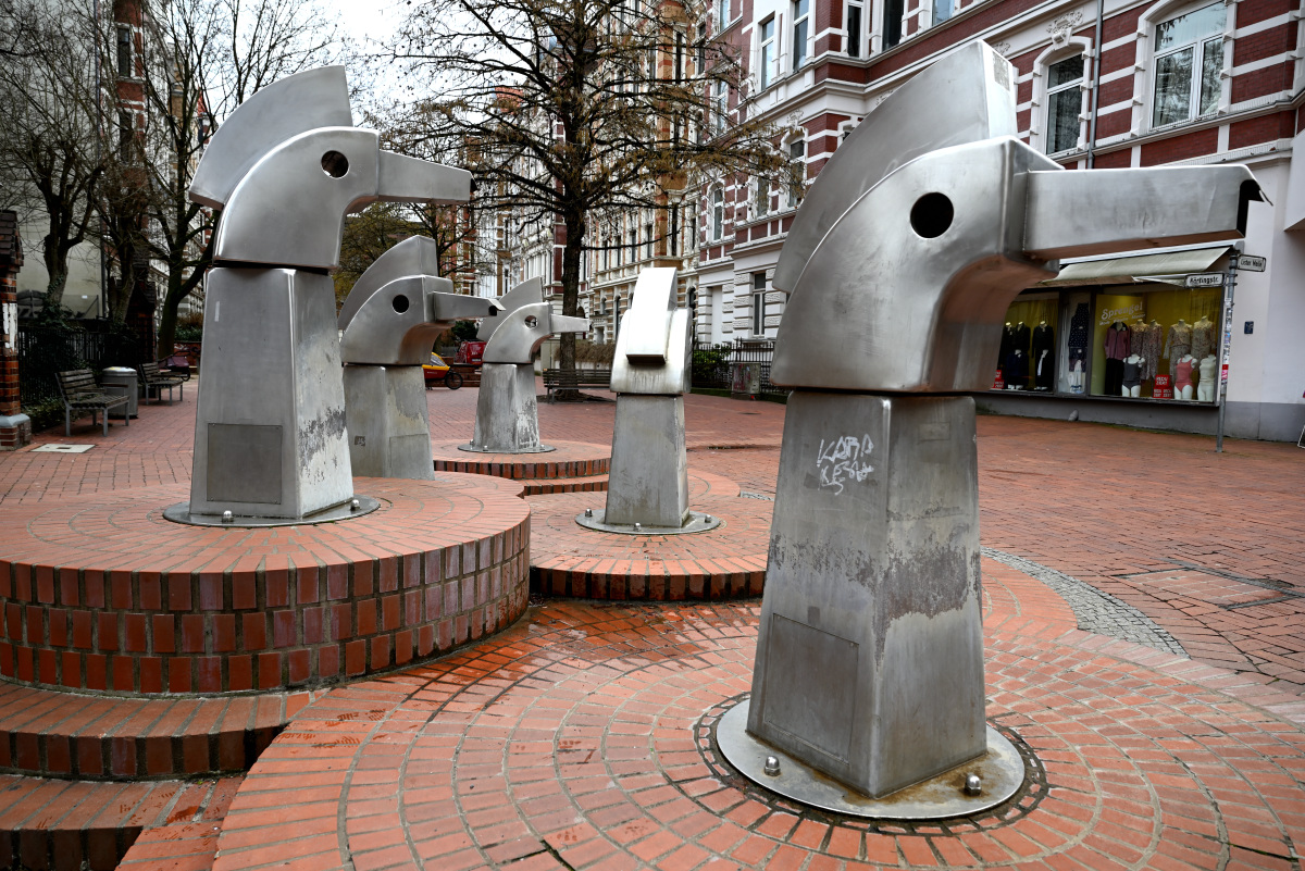 Wasserhähne auf der Lister Meile (Hannover)