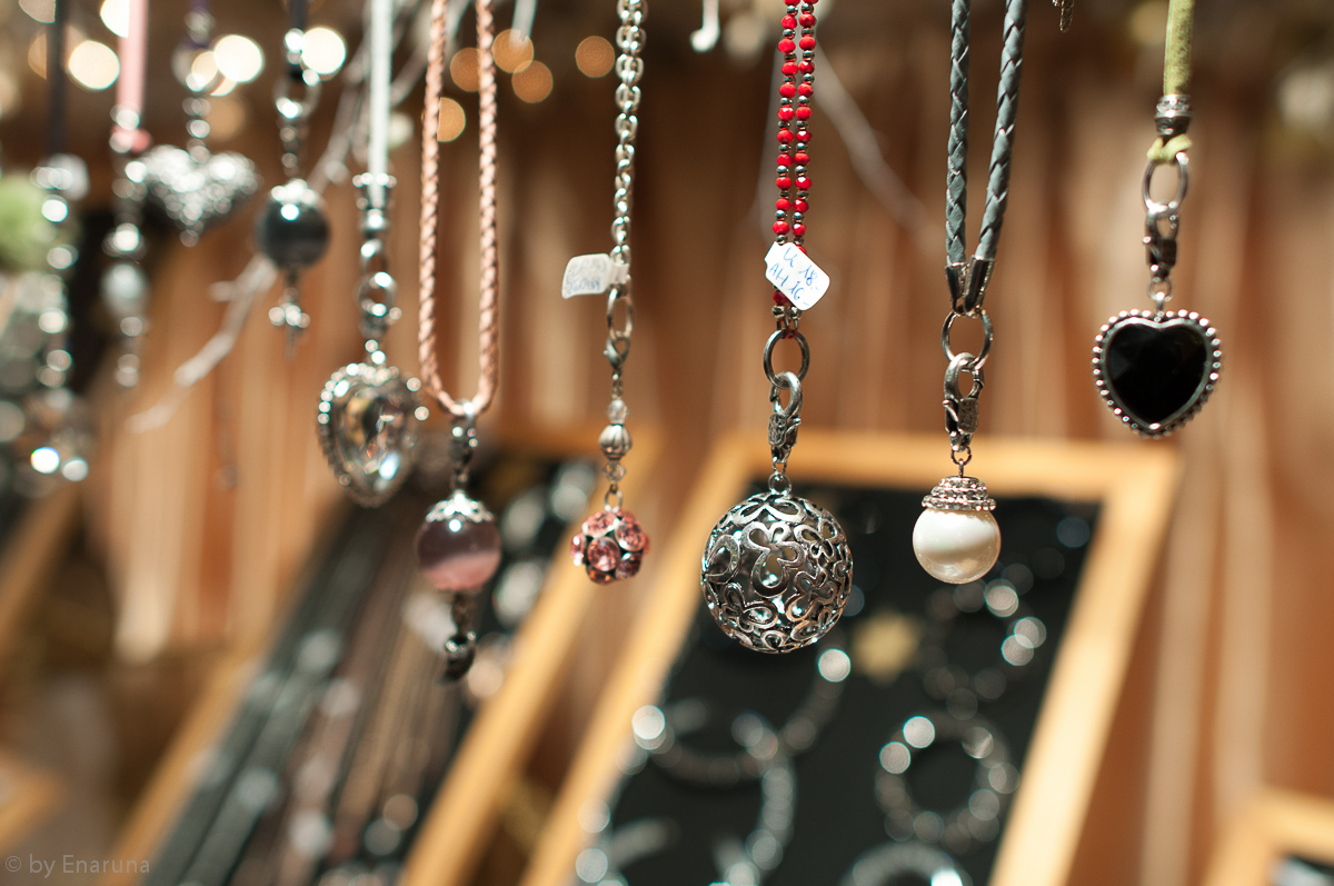 weihnachtsmarkt schmuck