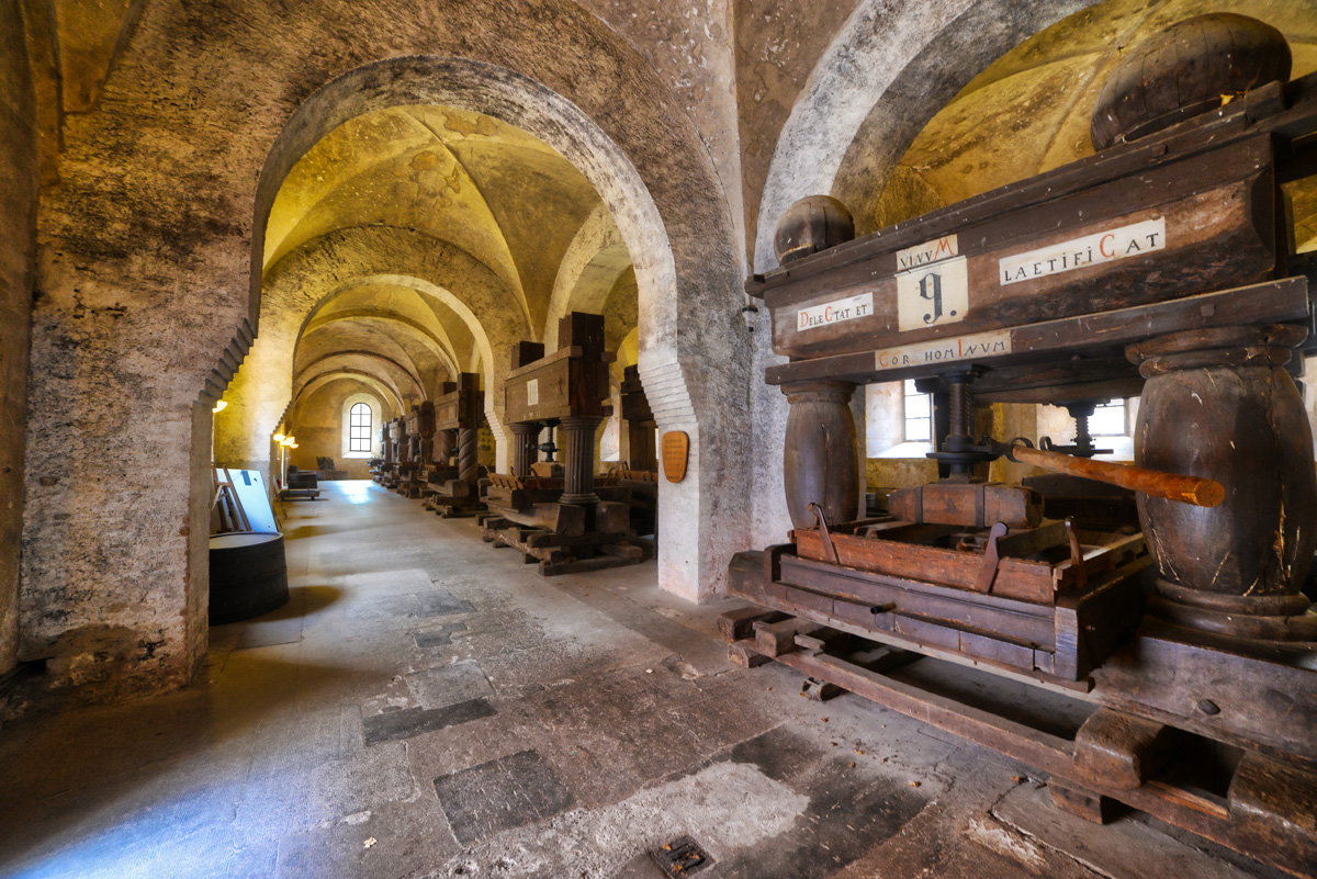 weinpresse_kloster_eberbach.jpg