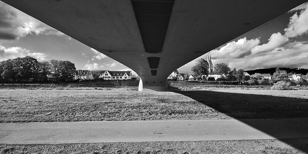 WeserbrueckeHoexter