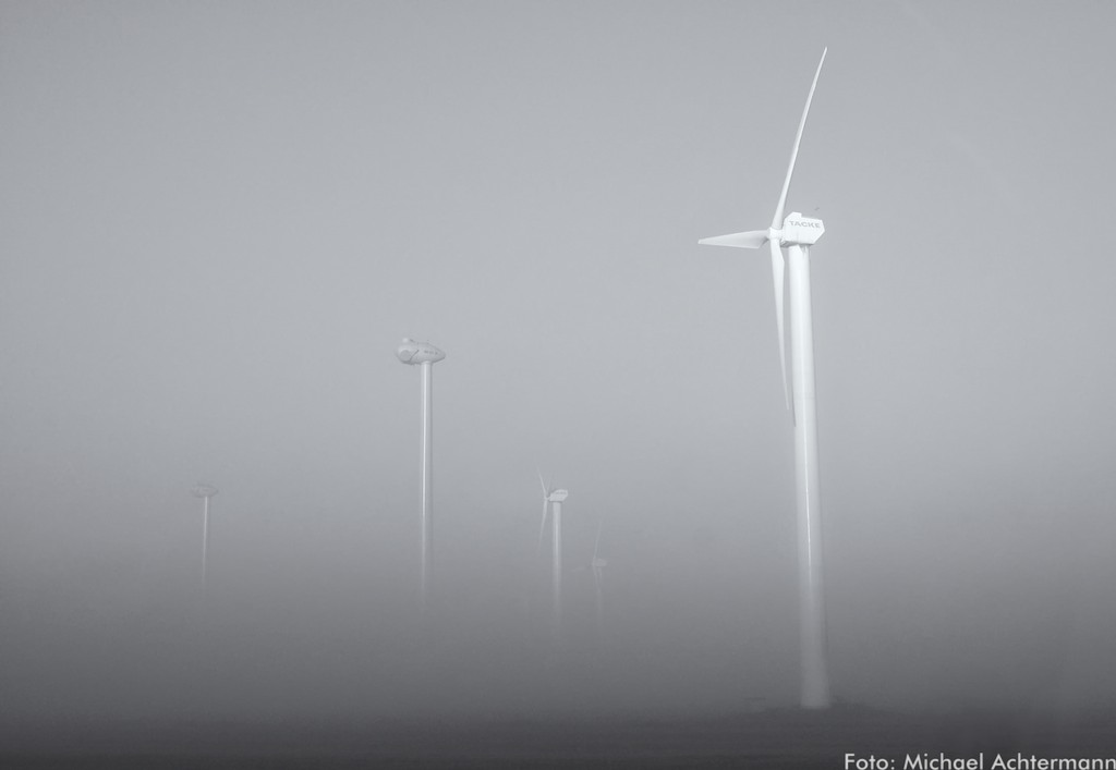 Windrad Nebel 121117 (1)