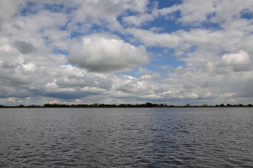Wolken über der Elbe 2