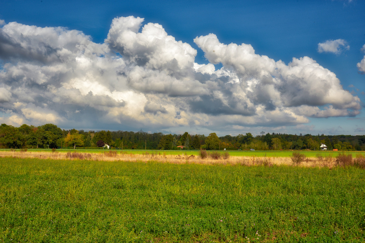 wolkengebilde_1200.jpg