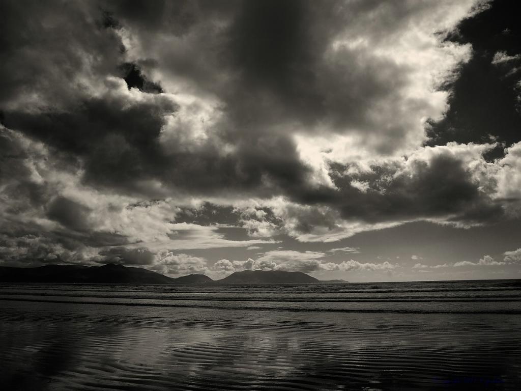 X 0095 Irland 2011 Inch the beach