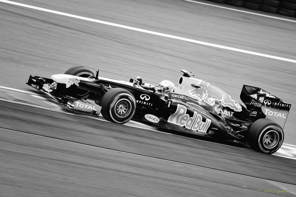 X F1 GP Hockenheim 2012 Red Bull action