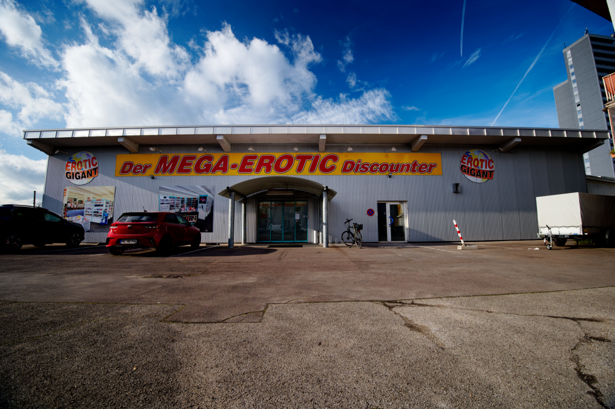 Z62_3696_1.jpg