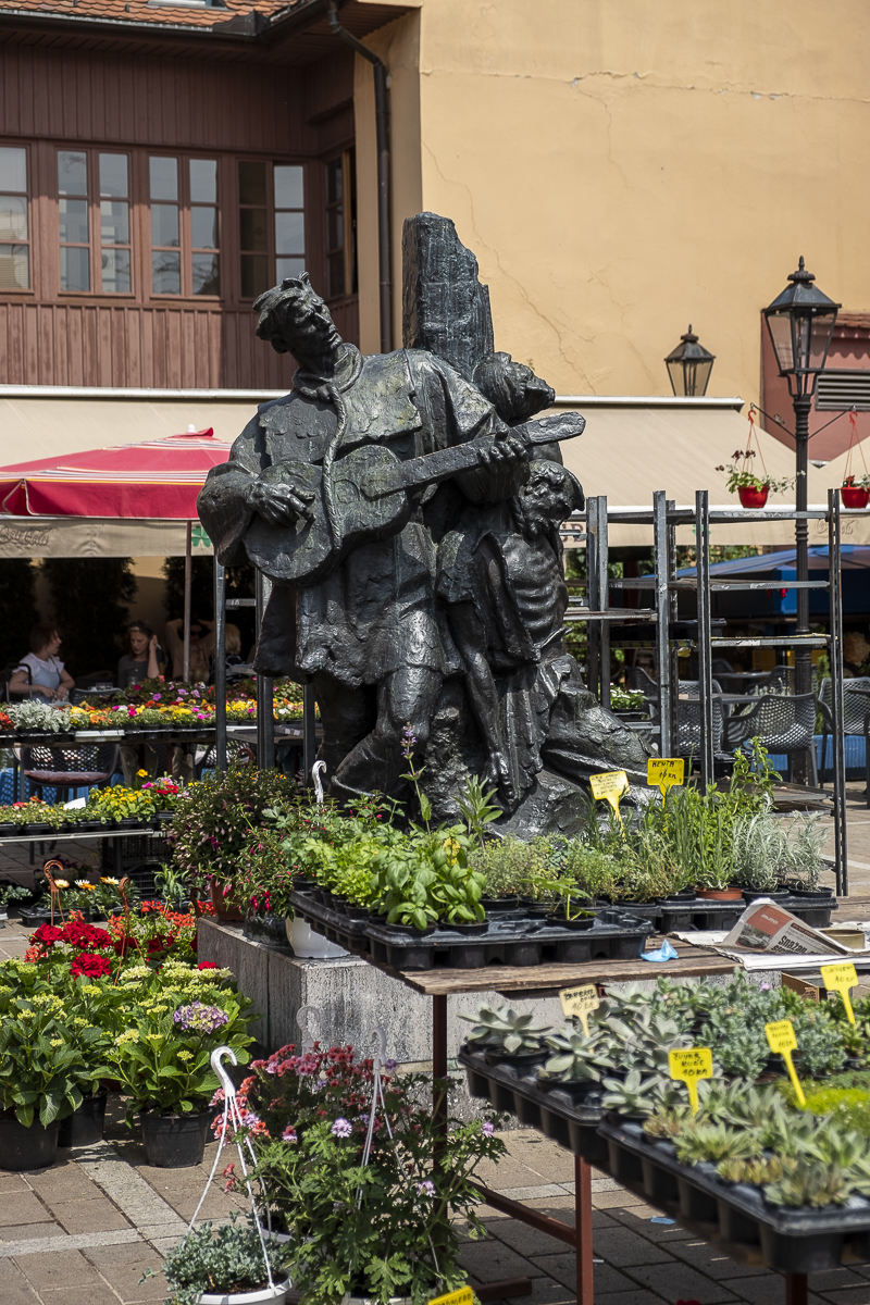 Zagreb Statue Blumenmarkt.jpg