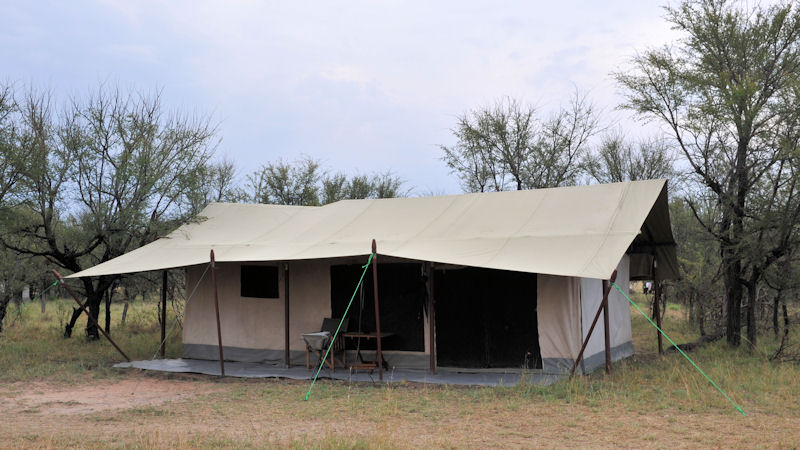 Zelt (Exclusive Mobile Camp)
0324