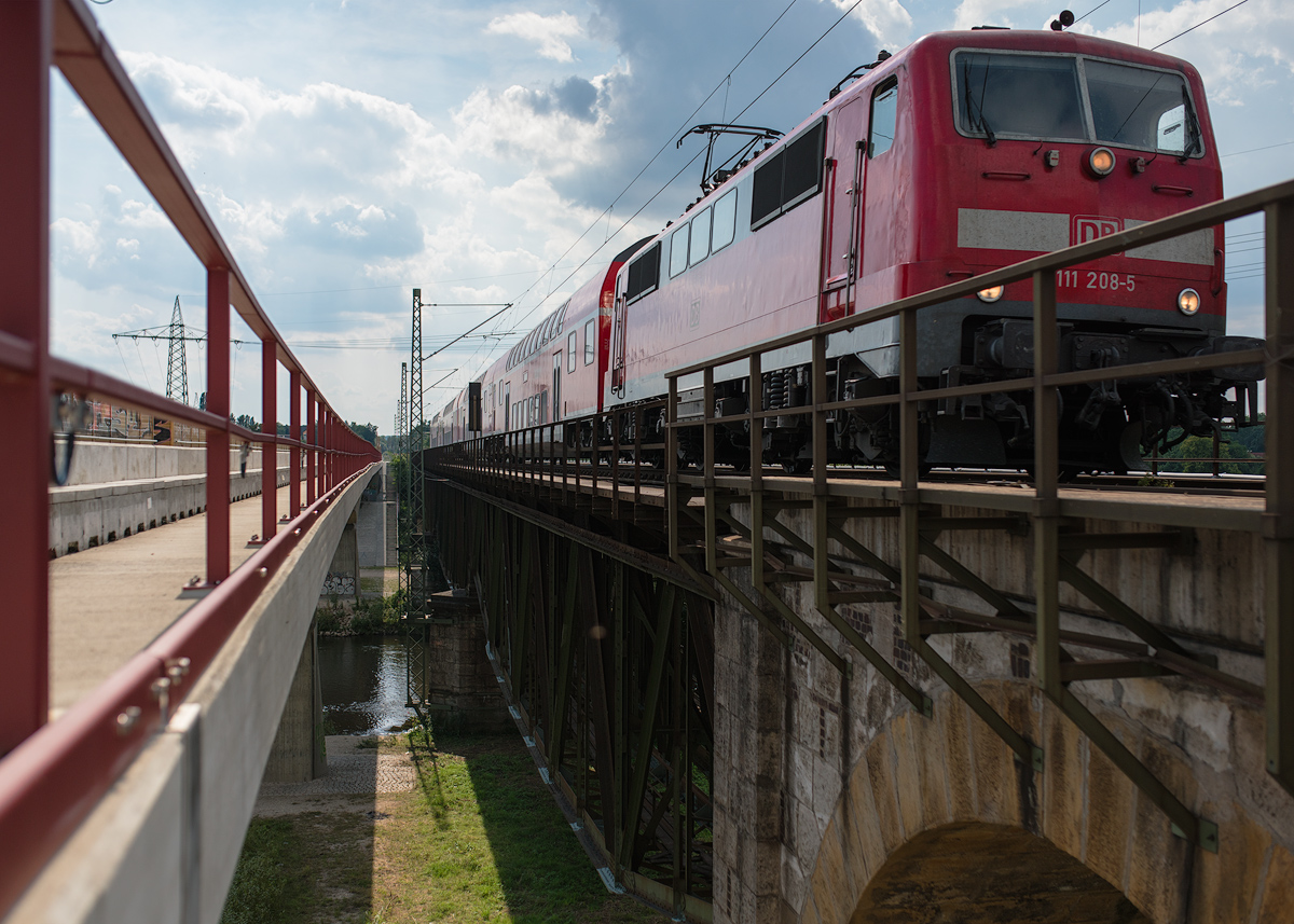 Zugüberfahrt Regnitzbrücke bei Fürth