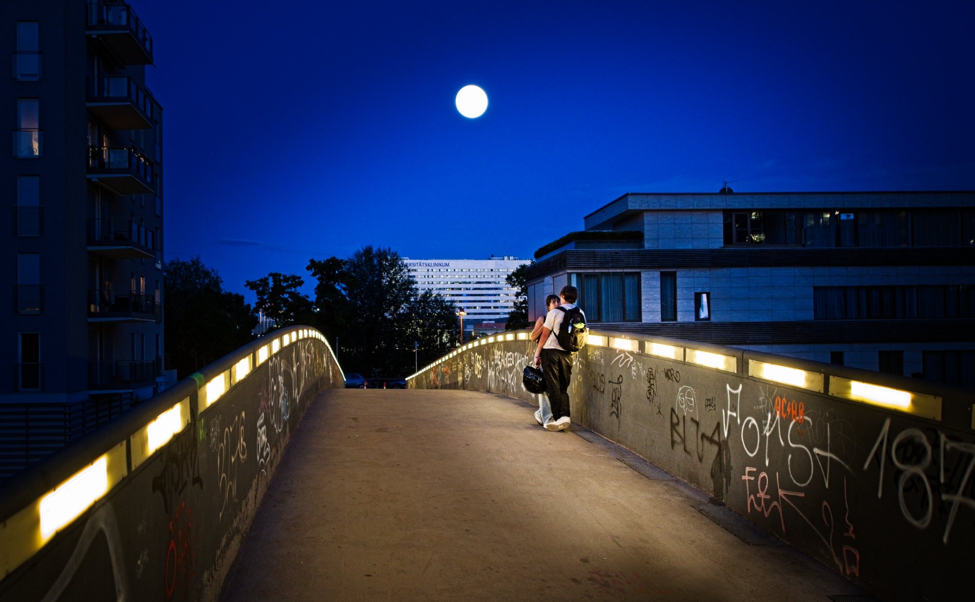 VG_850_7245_on1-2000.jpg