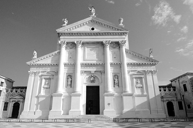 kirche.jpg