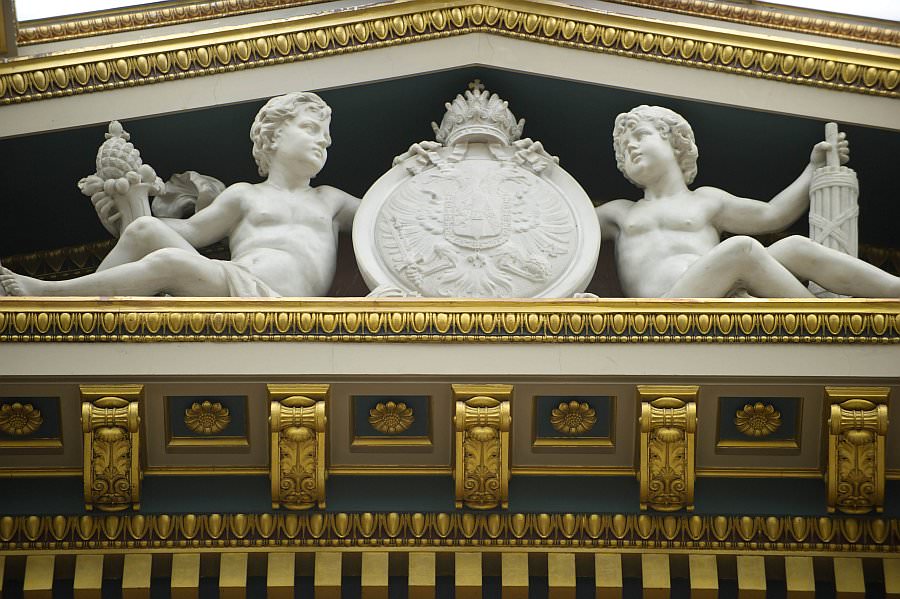 parlament14_25.jpg