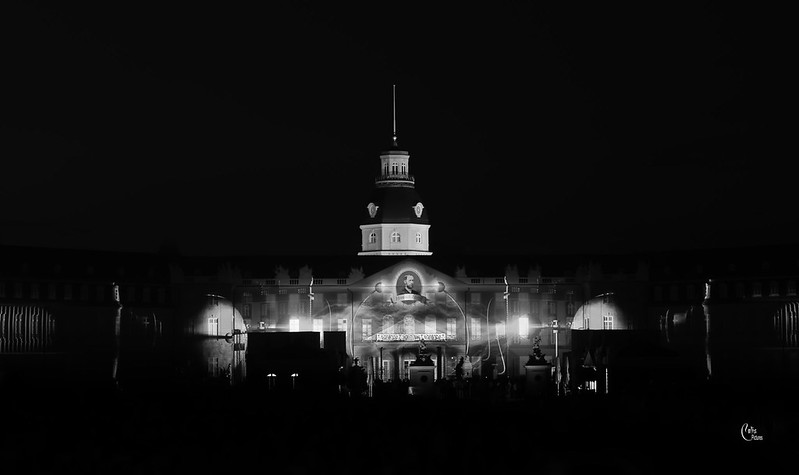 18808139604_2e78854472_c.jpg