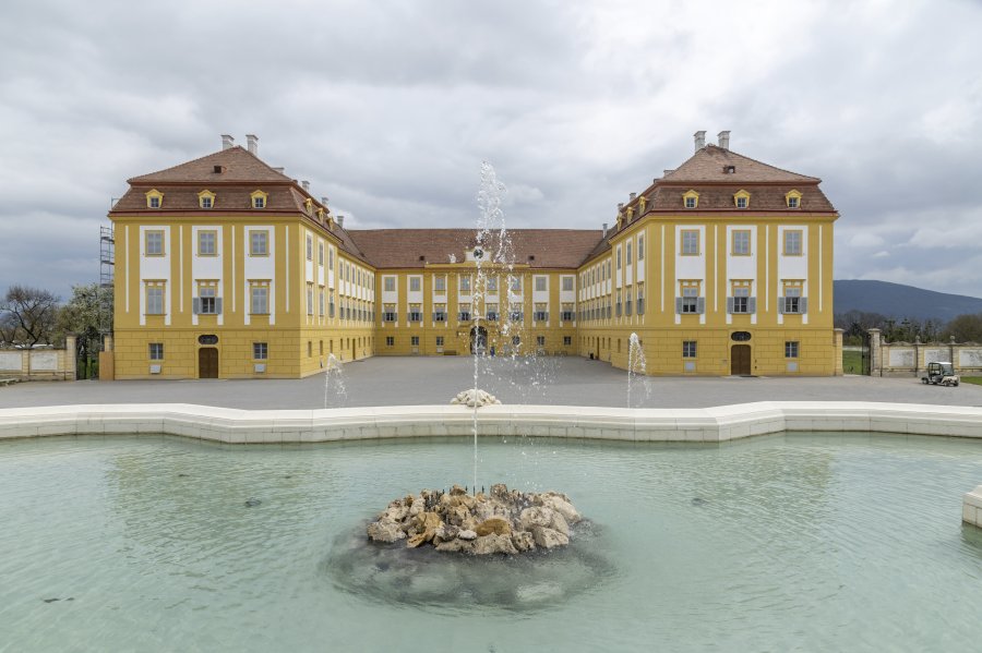 schloss_hof23_01.jpg