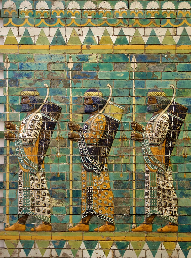 759px-Berlin_-_Pergamon_Museum_-_Persian_warriors_-_20150523_6849.jpg